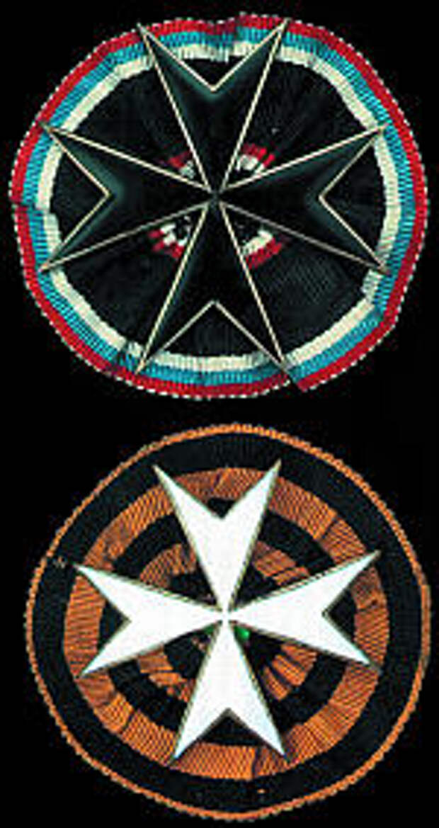 Черный Мальтийский крест (вверху) Русского корпуса Бермонт-Авалова и белый Мальтийский крест (внизу) Северной армии