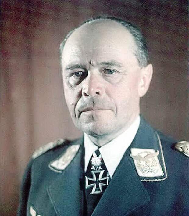 Альберт Кессельринг, (генерал-фельдмаршал,  1-й воздушный флот,2-й воздушный флот Группа армий «C» )