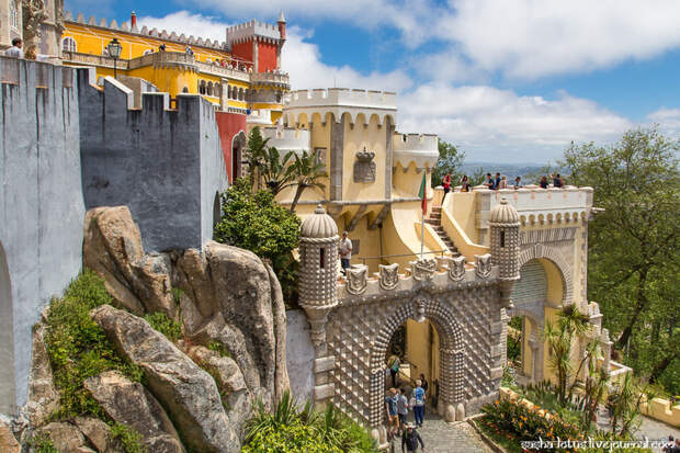 Кошмар архитектора или шедевр: сказочный замок португальских монархов