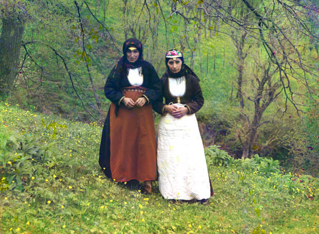 Армянские женщины в повседневном платье, Артвин, 1905-1915