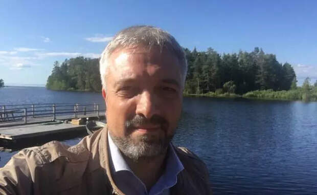 Глава Россотрудничества призвал недовольных парадом Победы уехать «на другую родину»