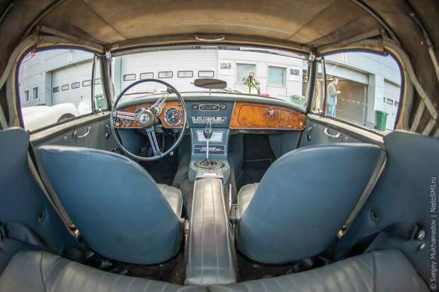 Гонки ретро-автомобилей - Moscow Classic Grand Prix  ретро авто, гонки, авто, олдтаймер