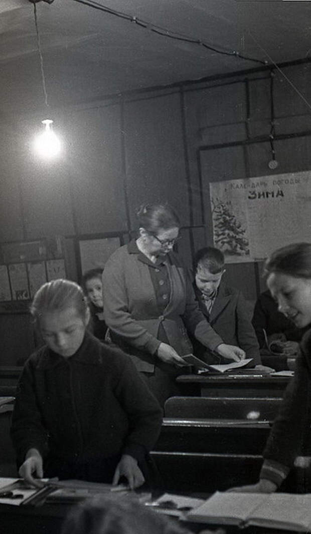 1461 Школа в советской деревне 1964 год