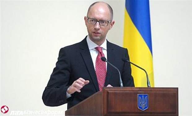 Кабмин предложил отменить внеблоковый статус Украины Кабмин предложил отменить внеблоковый статус Украины