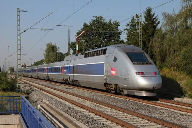 Модифицированный TGV POS: 575 км/ч.