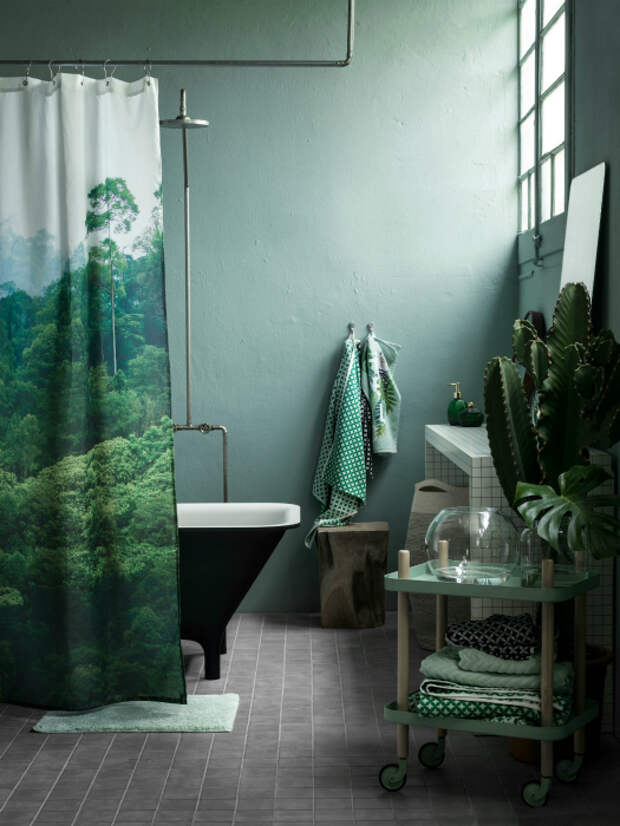 Ванная комната в зеленых тонах.
