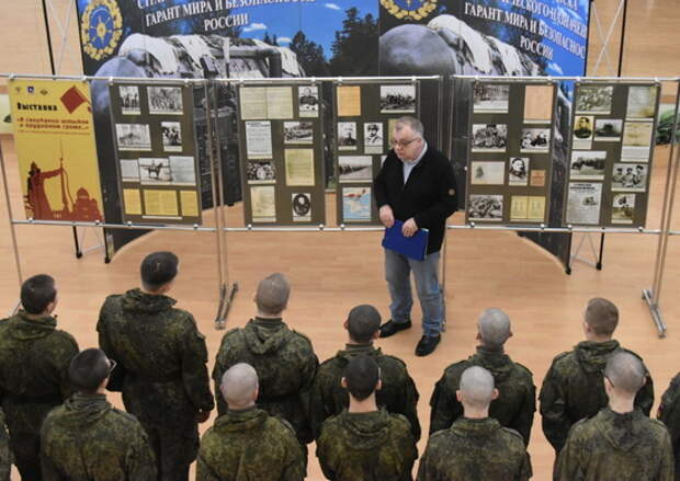 На полигоне Капустин Яр открылась выставка музея-заповедника «Сталинградская битва»