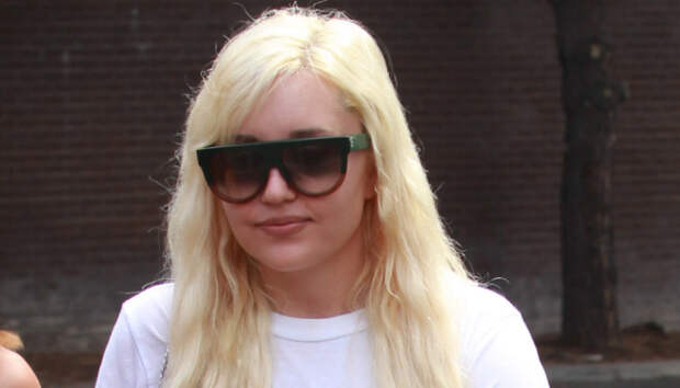 Amanda Bynes Drops Instagram Post Performing New Rap Song Diamonds