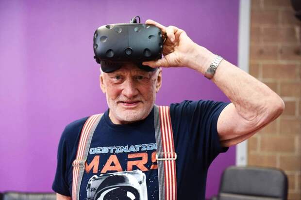 Побывавший на Луне космонавт перенёс свой опыт в VR