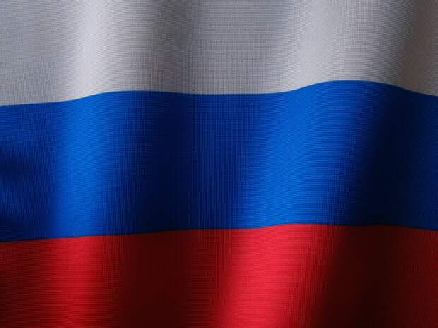 В честь Дня России в саратовских электричках была проведена викторина на знание Конституции