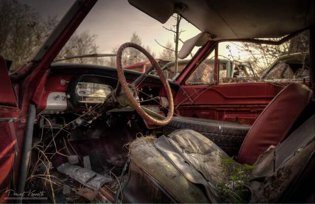 Снимки заброшенных авто от Провоста Кеннета