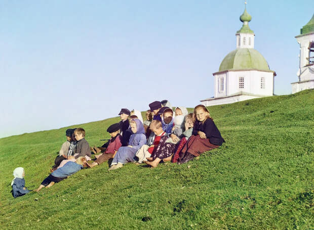 Группа детей, Белозерск, 1905-1915