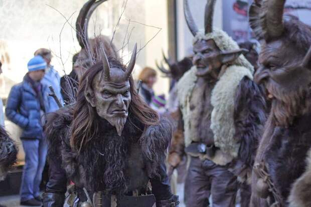 Крампус садистcкий приятель Санта Клауса krampus17 Крампус садистcкий приятель Санта Клауса