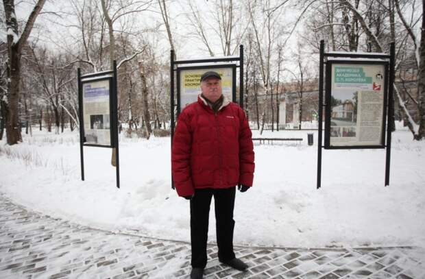 Спаситель районного наследия Александр Конев — ветеран боевых действий в Афганистане, пенсионер/ Фото: Р. Балаев, Звездный бульвар