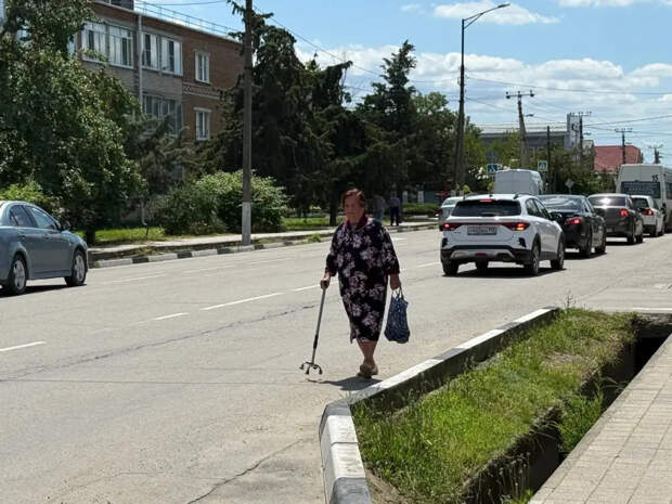 Пенсионеры, проверьте свою карту «Мир» сейчас же: в марте нагрянут проверки, и многие рискуют остаться без денег