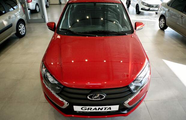 В России задумались о новых мерах поддержки спроса на отечественные машины