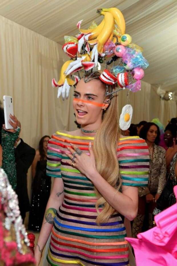 Такое увидеть можно только на Met Gala 2019: самые неординарные образы, в которых блистали звезды