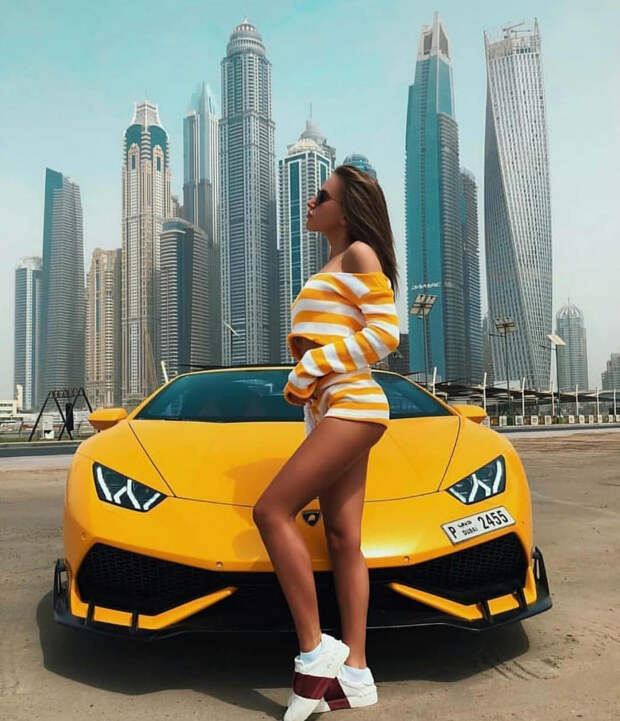 Богатые детки празднуют приход лета в Instagram