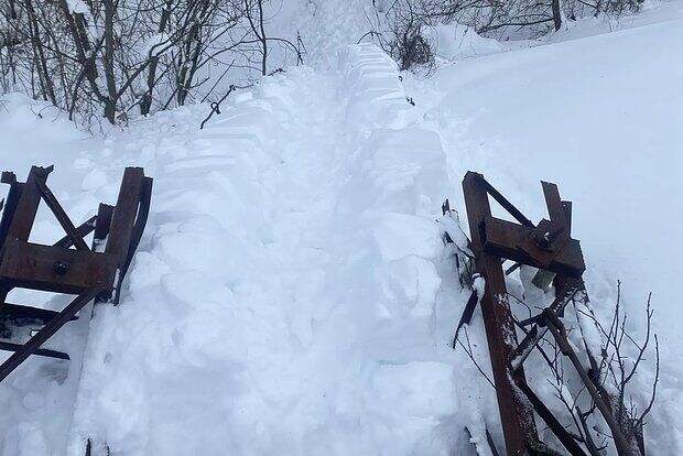 В Мордовии обрушился пешеходный мост через реку Инсарка