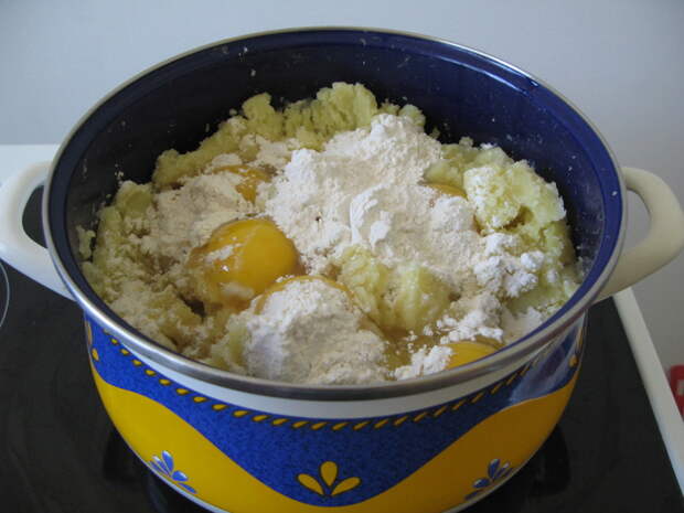Картофельная запеканка с фаршем и сыром Картофельная запеканка с фаршем и сыром