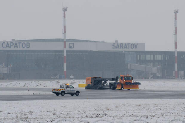 Росавиация: в аэропорту Саратова ввели ограничения на прием и выпуск самолетов