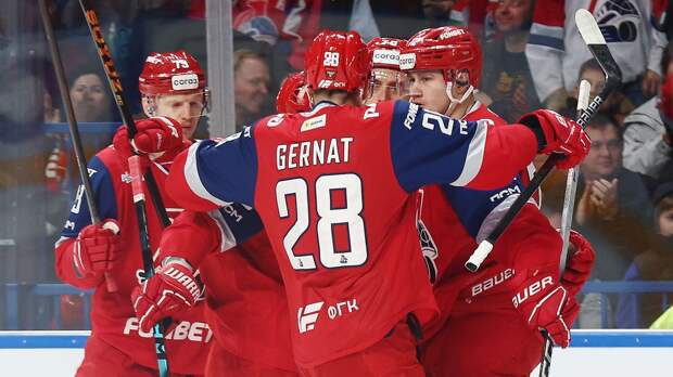 «Локомотив» обыграл «Спартак» в первом матче 1/8 финала Кубка Гагарина, проигрывая 0:2