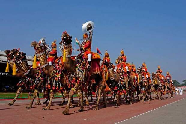 Примеры необычной и забавной военной формы разных стран мира