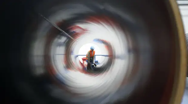 Биржевой максимум: курс евро превысил 90 рублей впервые с февраля 2016 года