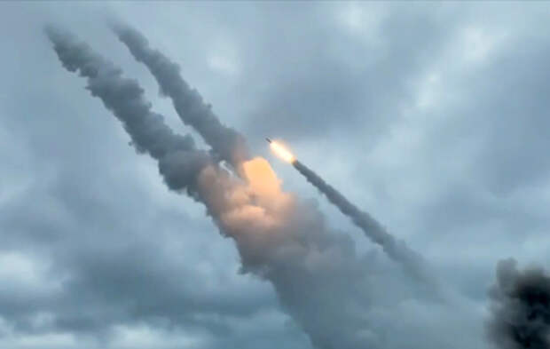 ВС России нанесли массированный удар по Николаеву