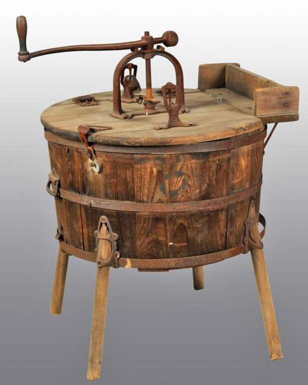 Первые стиральные машины автомат. Первая стиральная машина Джеймса Кинга. Стиральная машинка 1851 года. Первая стиральная машина 1851.