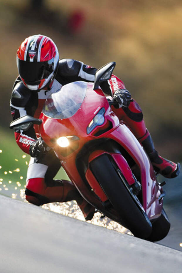 Ducati 1098 – идеальный сплав красоты и скорости.