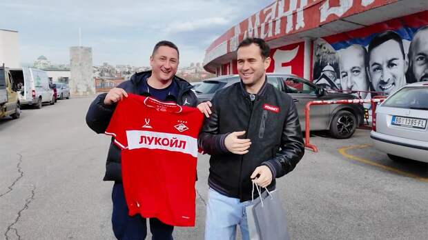 «Я даже трогать это не буду». Легенда «Зенита» Кержаков отказался надевать футболку «Спартака»