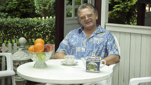 Юрий Антонов: путь к славе "над крышей дома своего"