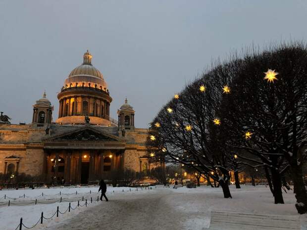Петербуржцам напомнили о новых законах с 1 января 2026 года
