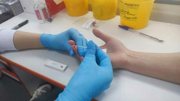 Экспресс-тест на определение ВИЧ-статуса / Фото: КГБУЗ 