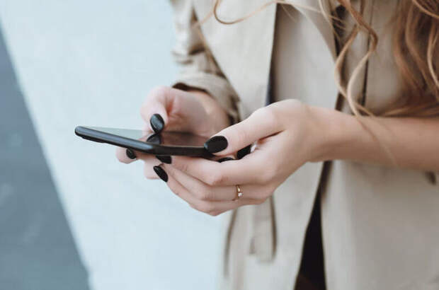 Как не стать жертвой мошенников перед 8 Марта