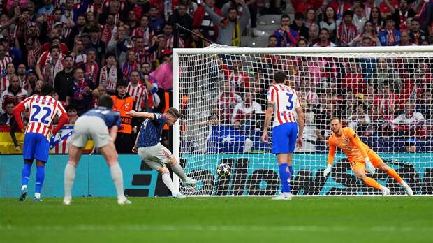 Справедливо ли отменен пенальти в ворота «Атлетико»: разбор судейства в полуфинале ЛЧ с Арсеналом»