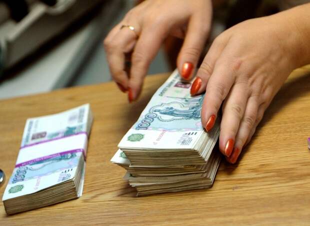Деньги – причина всех зол: почему они обладают властью над людьми Деньги – причина всех зол: почему они обладают властью над людьми