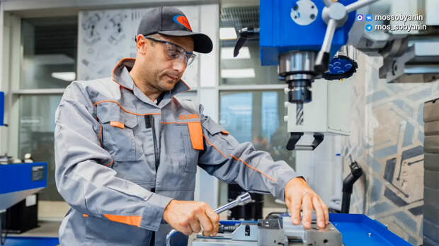 Мэр Москвы рассказал о работе центра "Профессии будущего" в Печатниках