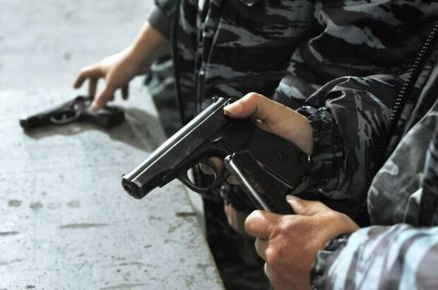 Росгвардия вводит новые правила обращения с оружием для охранных подразделений