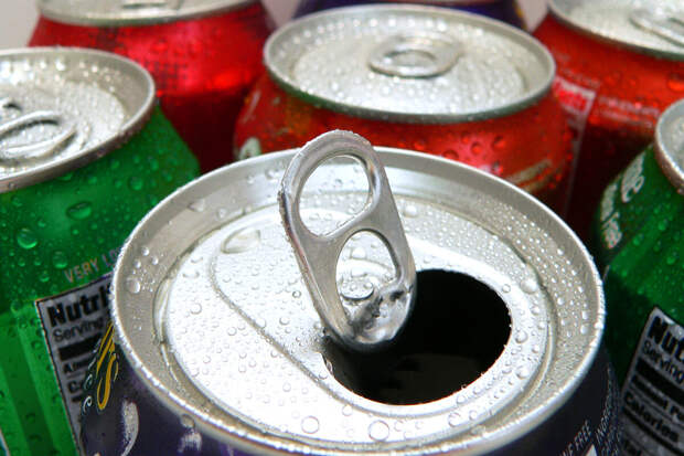 Врач Балакирева: ириски и газировка представляют особую опасность для зубов