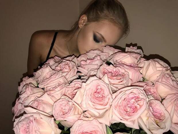 Елизавета Пескова на фото в Instagram (23 фото)