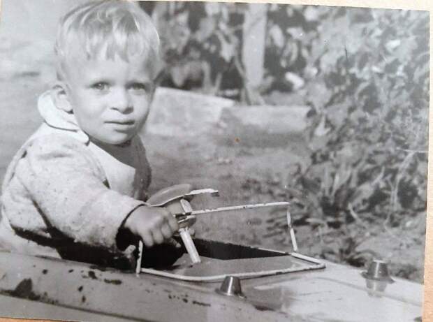 Это 1977 год..jpg Это 1977 год..jpg