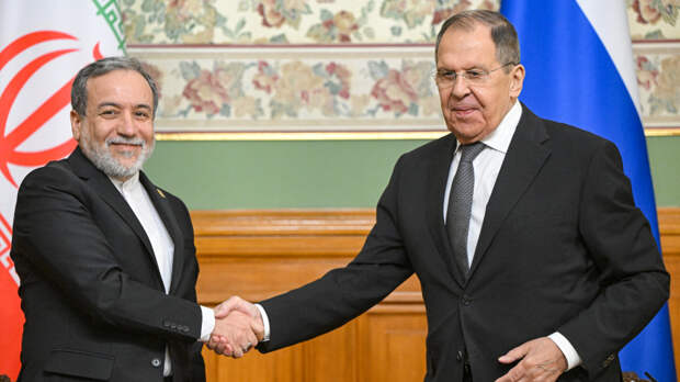 Сергей Лавров провел телефонный разговор с главой МИД Ирана