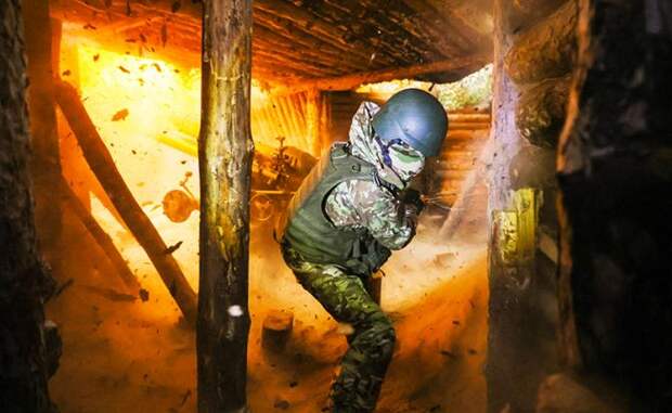 Зашквар в Железнодорожном: Сырский готов положить за родину Махно всё, что осталось от ВСУ