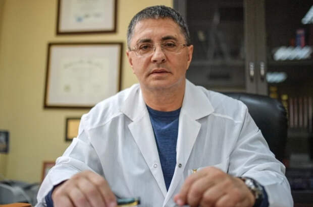 Доктор Мясников рассказал, как подготовиться к купанию зимой