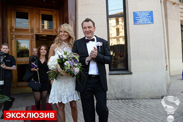 Полгода назад Марат и Екатерина выглядели счастливыми новобрачными