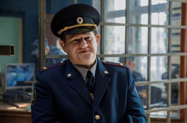 Три брака Александра Обласова: от первой любви к тайной свадьбе в 48 лет