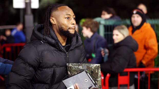 Семеньо находится в шаге от перехода в «Ман Сити». Нападающий сегодня ночью прилетел в Манчестер