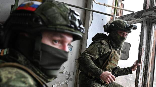 Есть только один способ: на Западе все пытаются обойти русских на поле боя